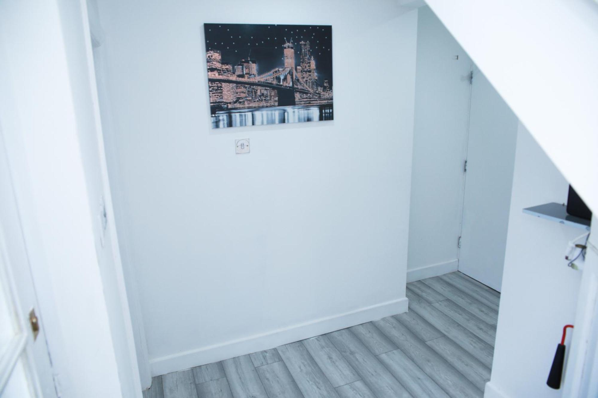 Apartamento Harrow Luxury Flat With Free Parking. Londres Exterior foto